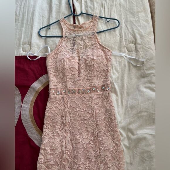 Windsor || Pink Laced Open Back Rhinestone Maxi Dress Halter Neck Top - Picture 3 of 13